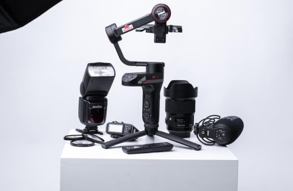 Watching Their Dust: Photographing Players in Pollination tech news post featured img 22